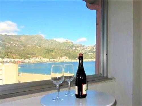 Holiday Home/Apartment - 6 persons -  - Vulcano - 98035 - Giardini Naxos