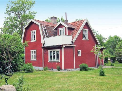 Holiday home - 4 persons -  - Kappelshamn Hallvägen - Kappelshamn - 624 55 - Lärbro