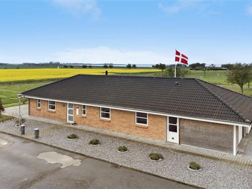 Sommerhus - 8 personer -  - Langøparken - Langø - 4900 - Nakskov