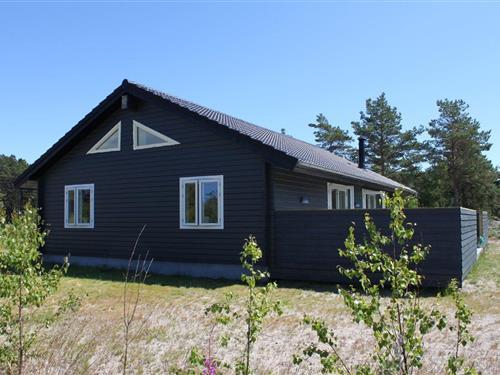 Holiday Home/Apartment - 9 persons -  - Fuglekongevej - Læsø, Østerby - 9940 - Læsø