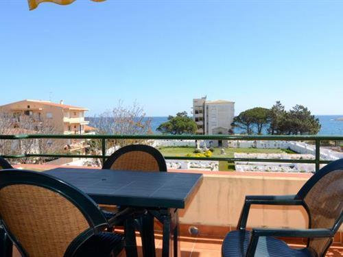 Holiday Home/Apartment - 5 persons -  - 17130 - L'escala