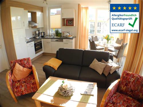 Holiday Home/Apartment - 4 persons -  - Strandpark - 23775 - Großenbrode