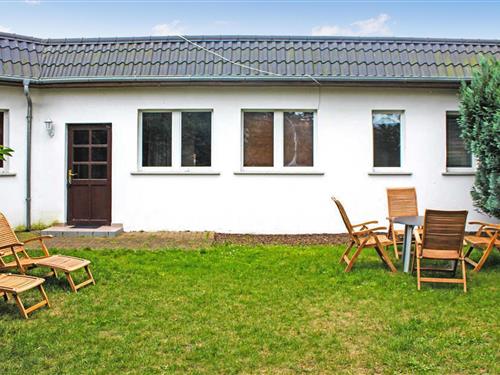 Ferienhaus - 3 Personen -  - Seeperle - 17111 - Sommersdorf