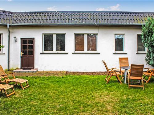 Holiday Home/Apartment - 3 persons -  - Seeperle - 17111 - Sommersdorf