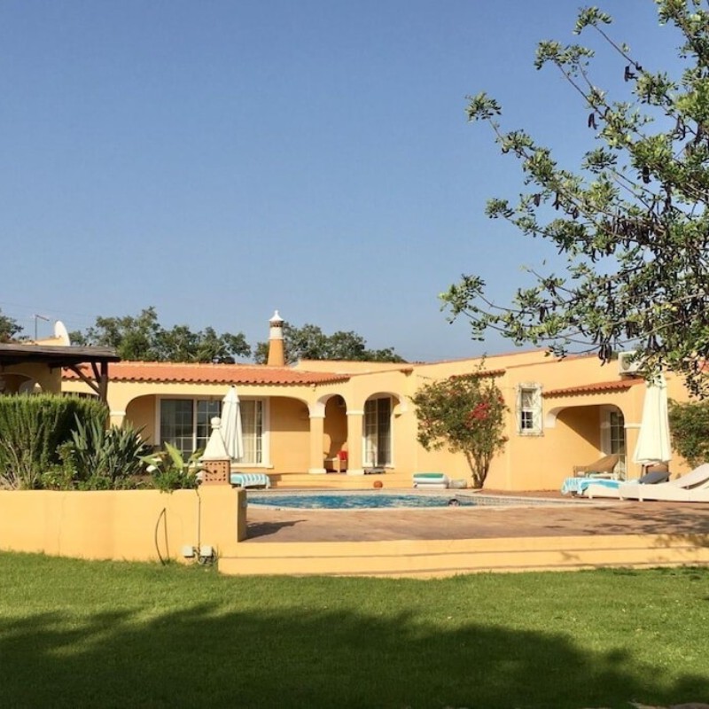 Sommerhus - 10 personer -  - 8135-128 - Almancil