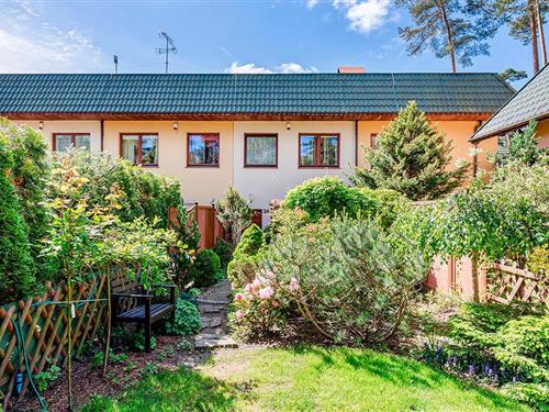 Holiday Home/Apartment - 6 persons -  - Sloneczna 4, Haus Nr - 72-400 - Lukecin