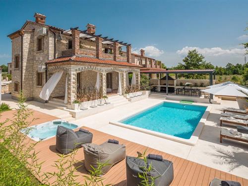 Holiday home - 8 persons -  - Cabrunici bb - Vodnjan-Cabrunici - 52342 - Cabrunici