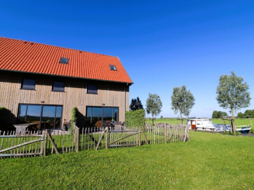 Holiday home - 20 persons -  - 8833KA - Leons
