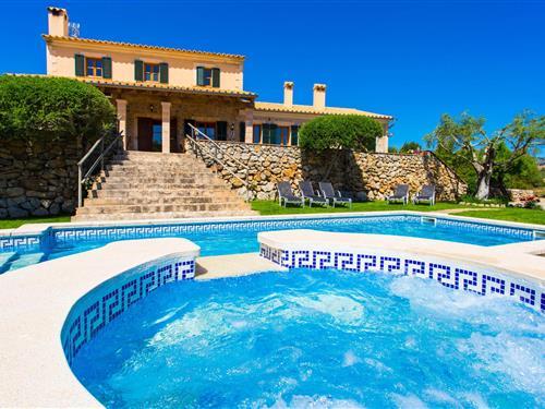 Holiday home - 12 persons -  - Diseminado Poligon - Can Biel, Arta - 07570 - Arta