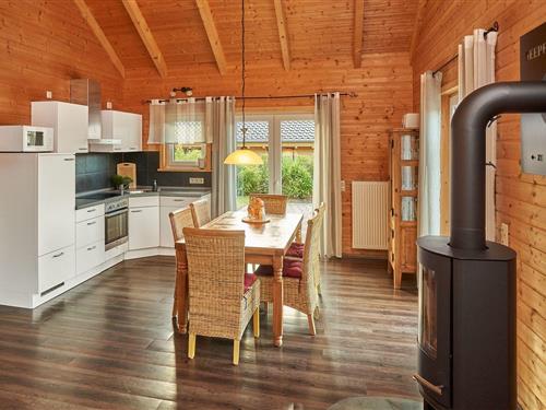 Feriehus - 6 personer -  - Sonnenterrasse - 56745 - Rieden