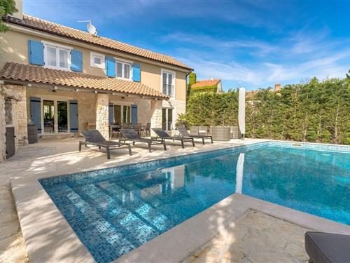 Sommerhus - 8 personer -  - Pridolci - 51500 - Garica