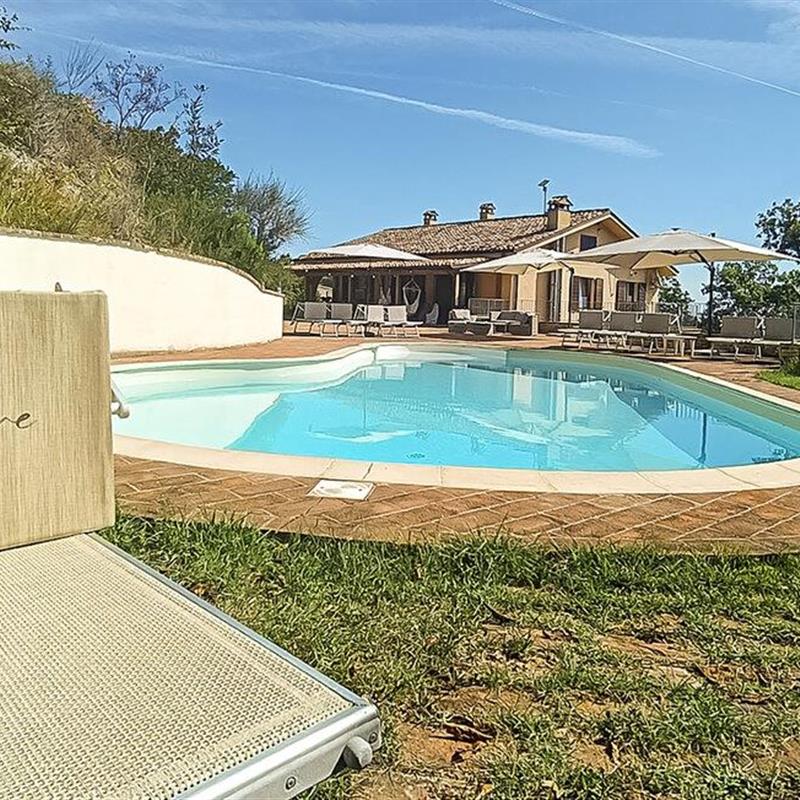 Ferielejlighed - 9 personer -  - Strada Costa della Figura - 61030 - Fontecorniale