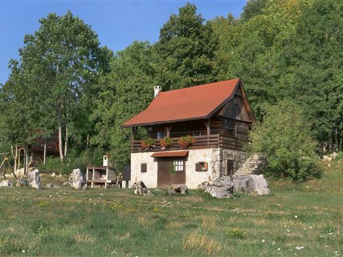 Fritidshus - 6 personer -  - 53000 - Gospic