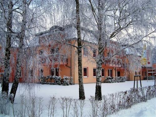 Feriesenter - 4 personer -  - Am Sportplatz - 17459 - Ückeritz