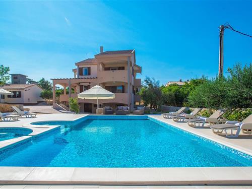 Feriehus - 10 personer -  - Razanac X - 23000 - Zadar