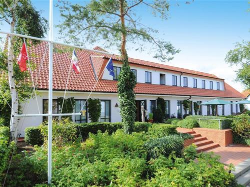 Sommerhus - 4 personer -  - 18565 - Vitte