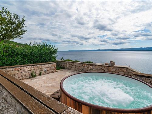 Holiday home - 2 persons -  - Nereziska - Brac-Bol - 21423 - Nerezisca