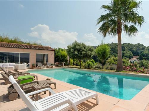 Holiday home - 2 persons -  - Chemin des Roques - 06550 - La Roquette Sur Siagne