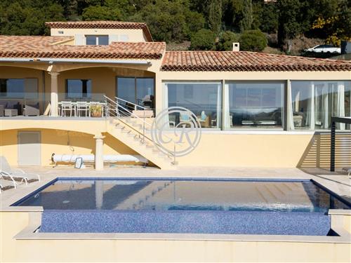 Holiday home - 9 persons -  - La Londe Les Maures - 83250