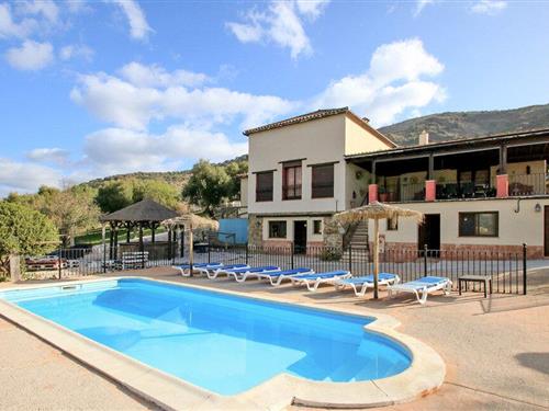 Sommerhus - 20 personer -  - Paraje Las Hazas El Montion - 29392 - Jimera De Libar