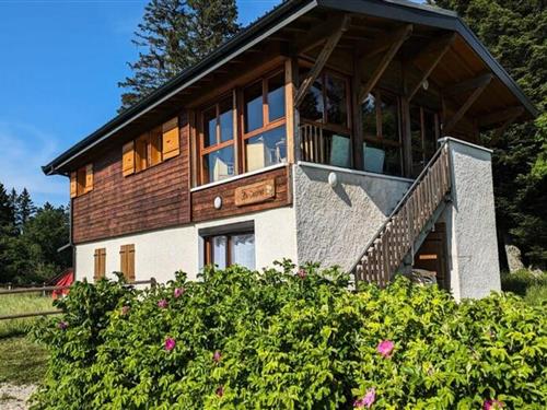 Holiday apartment - 10 persons -  - 73100 - Pugny-Chatenod