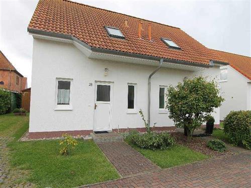 Holiday apartment - 6 persons -  - Leuchtturmstraße - 18230 - Rerik