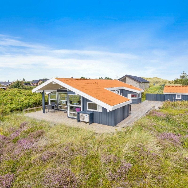 Sommerhus - 6 personer -  - Fyrmarken - Nr. Lyngvig - 6960 - Hvide Sande