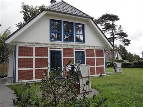 Holiday Home/Apartment - 2 persons -  - An der Feuerwache - 18374 - Seeheilbad Zingst