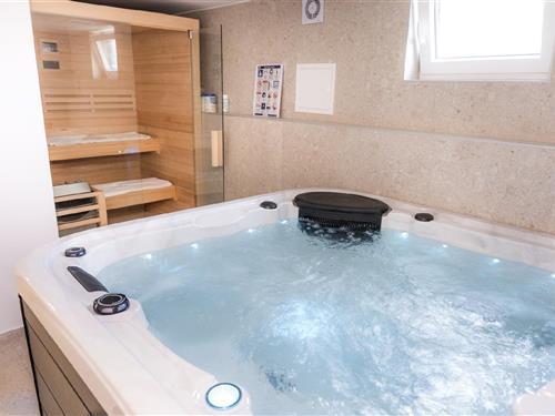 Holiday home - 8 persons -  - Donji Velemeric - 47252 - Donji Velemeric