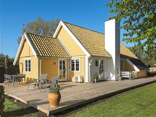 Holiday Home/Apartment - 8 persons -  - Maemosevej - Tårup - 5871 - Frørup