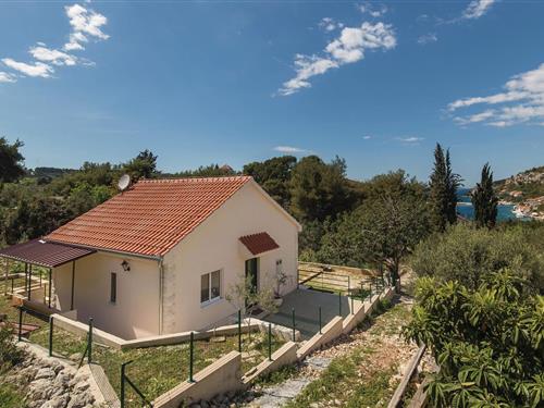 Holiday home - 5 persons -  - Boboviste - 21225 - Drvenik Veliki