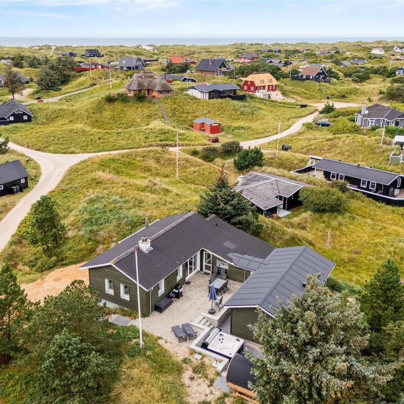 Sommerhus - 8 personer -  - Risvej - 6853 - Vejers Strand