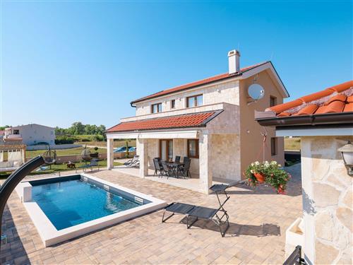 Holiday home - 8 persons -  - Privlaka - 23233