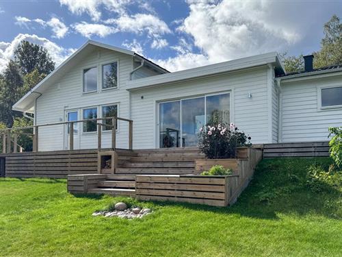 Sommerhus - 7 personer -  - Rönnäs Södra Sjövägen - Tranås/Eksjö/Österbymo/Ydre - 573 77 - Ydre
