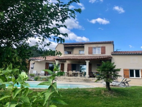 Holiday home - 10 persons -  - 07460 - Commune