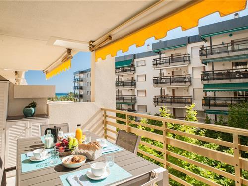 Holiday Home/Apartment - 4 persons -  - París,2 - 43840 - Salou