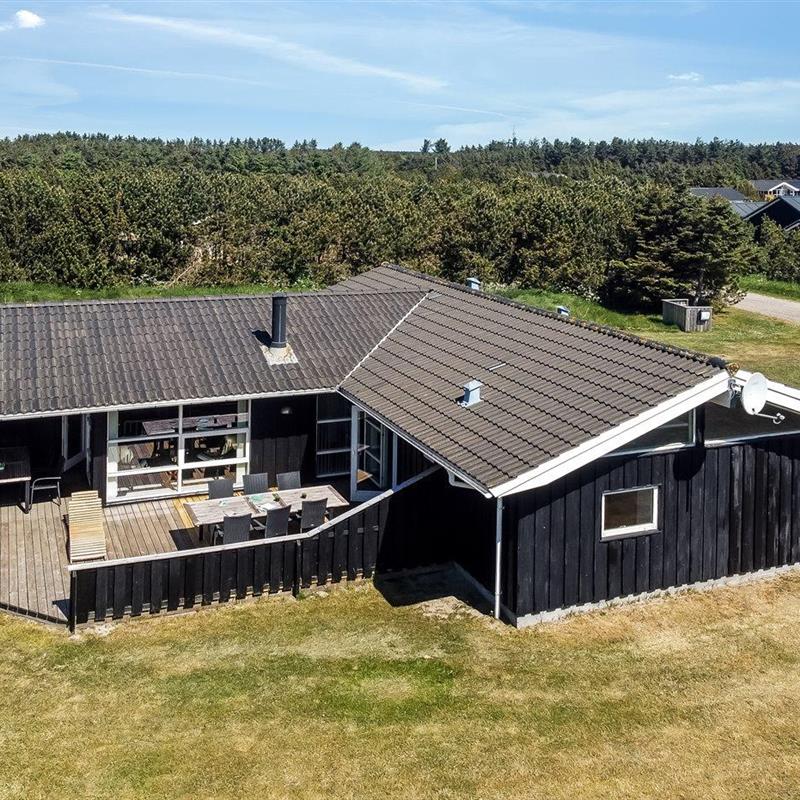 Sommerhus - 10 personer -  - Alexandravej - 9480 - Løkken