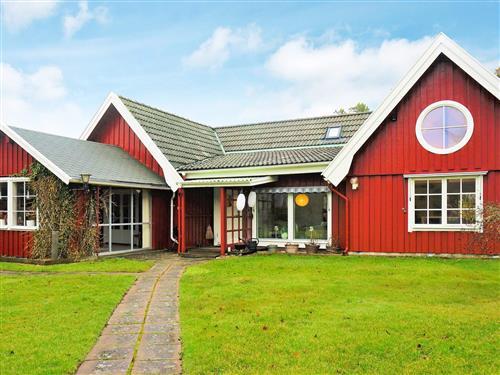 Holiday Home/Apartment - 6 persons -  - Fiskaregatan - Skummeslövsstrand - 31272 - Laholm