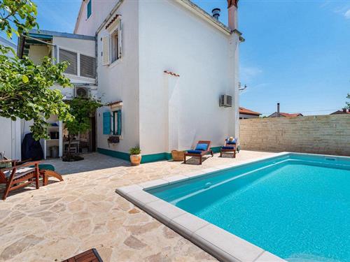 Holiday home - 13 persons -  - Biskupa Josipa Marcelica - 23273 - Preko