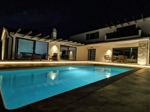 Holiday home - 8 persons -  - 52 204 - Pula-Šišan-Ližnjan