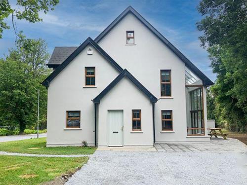 Feriehus - 8 personer -  - E45 HF68 - Terryglass