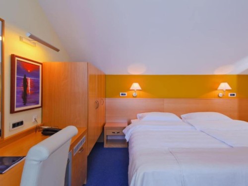 Ferienwohnung - 2 Personen -  - 21330 - Gradac