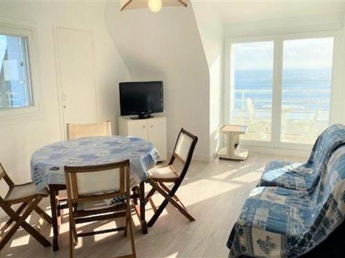 Holiday Home/Apartment - 3 persons -  - 56170 - Quiberon